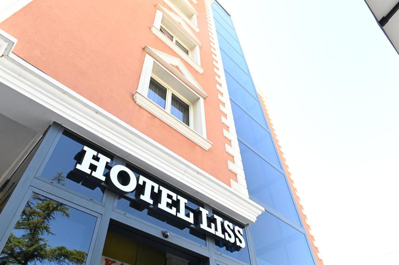 Hotel Liss Лежа Экстерьер фото