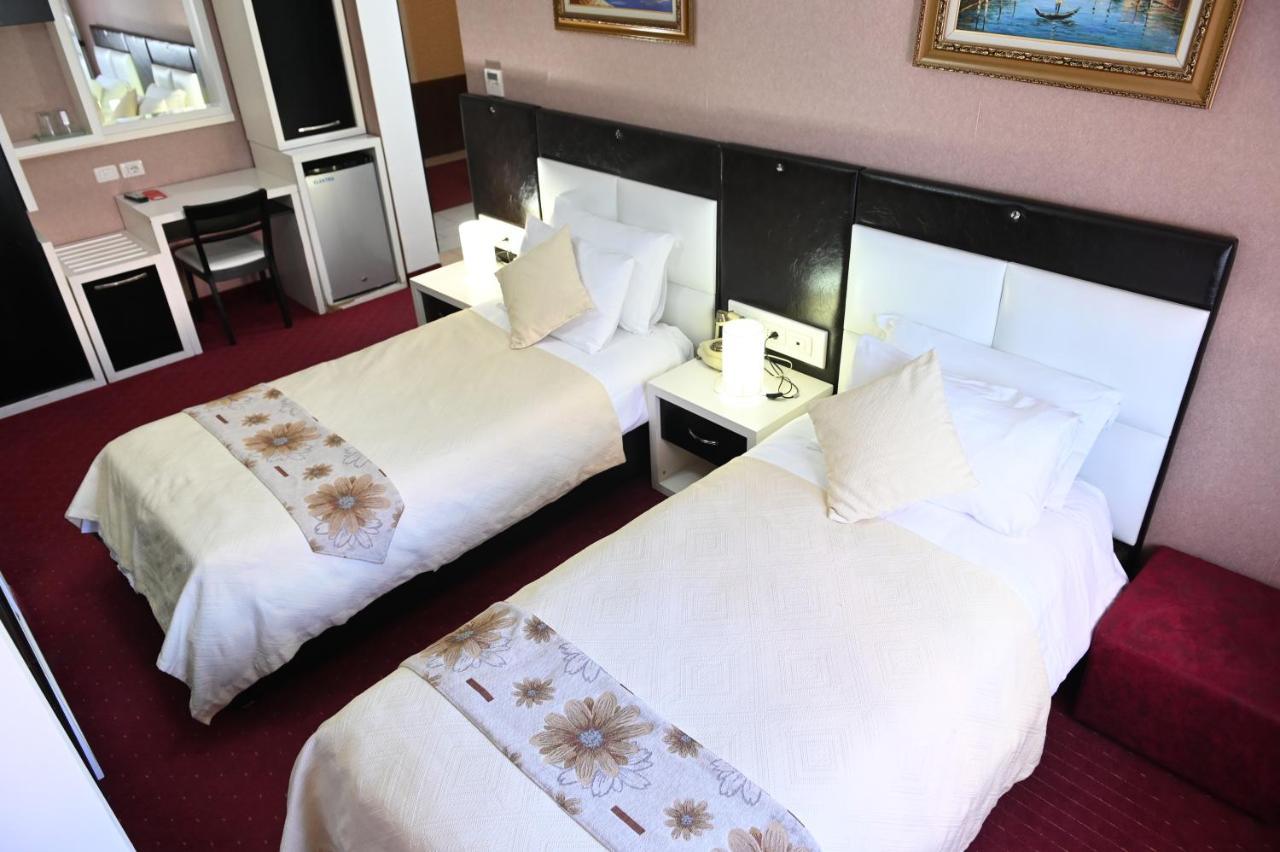 Hotel Liss Лежа Экстерьер фото